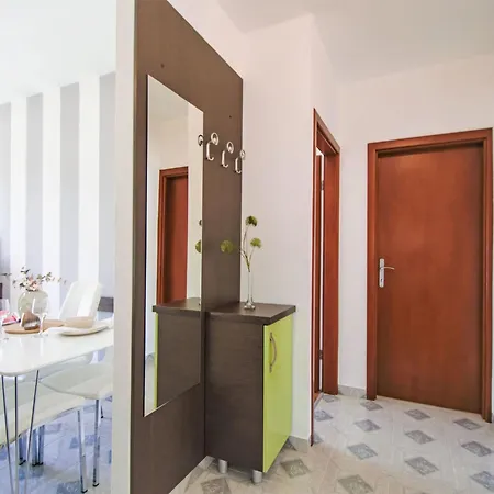 Aquanur.6 Apartment