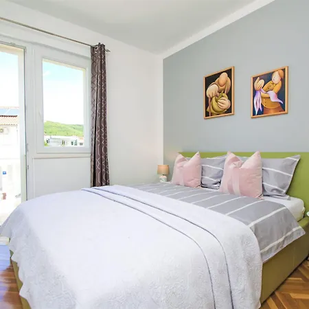 Aquanur-6 By Interhome * Sovlje