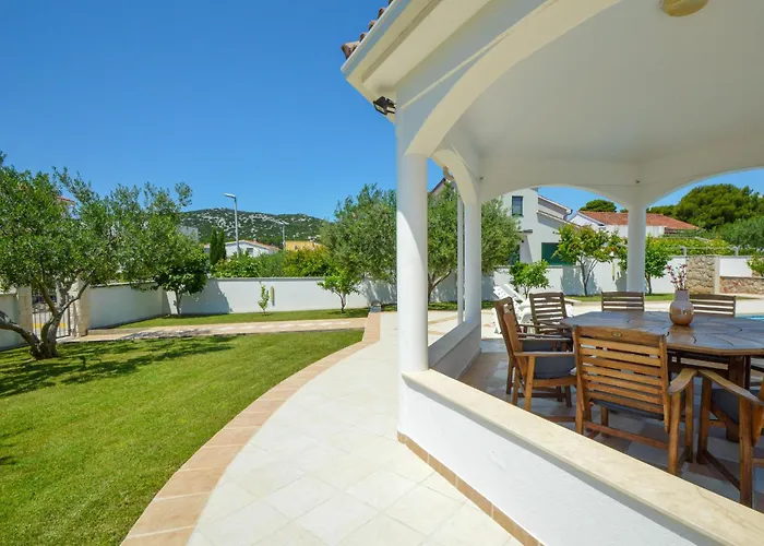 Aquanur-6 By Interhome Appartement