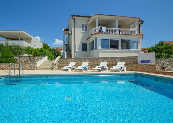 Appartement Aquanur-6 By Interhome