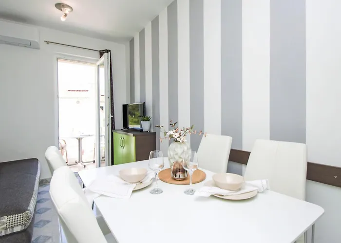 Aquanur-6 By Interhome *