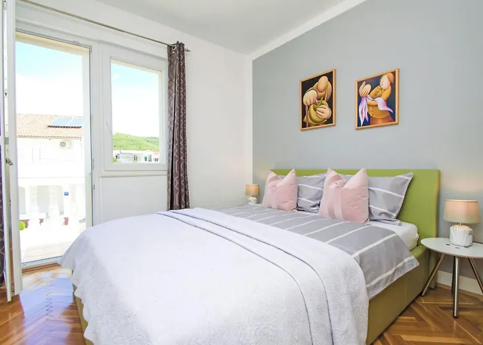 Aquanur-6 By Interhome * Sovlje